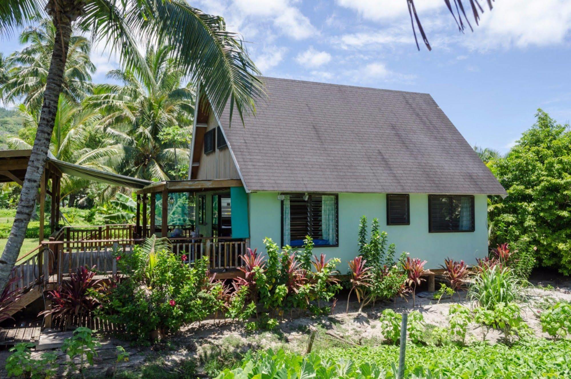 Manea Beach Villas Rarotonga Exterior photo